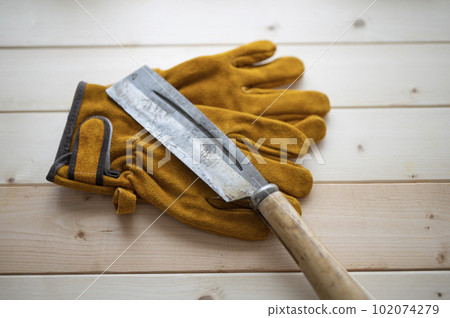 camping gear leather gloves and ax camping gear leather gloves and ax 102074279