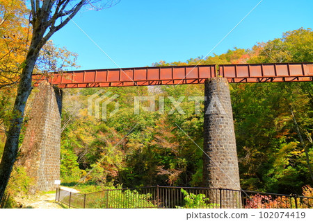 北名鐵道遺跡 上地橋 秋天 北名鐵道遺跡 上地橋 秋天 102074419