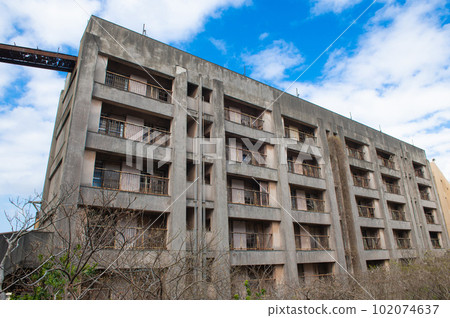 Ikeshima Coal Mine Ruins "Coal Mine House / 8-story Apartment" 102074637
