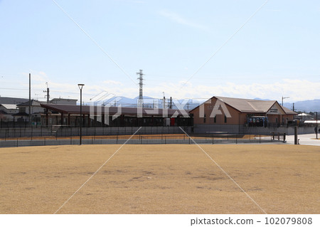 [CR17] Chichibu Railway Fukaya Hanazono Station (station building) 102079808