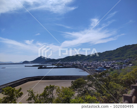 A fishing port on the calm Seto Inland Sea A fishing port on the calm Seto Inland Sea 102080495