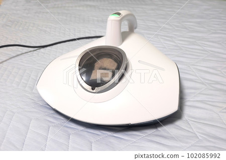 Futon cleaner 07 Futon cleaner 07 102085992
