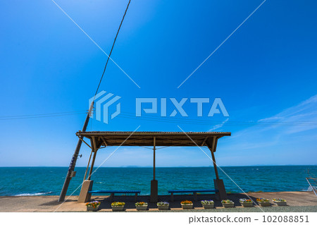 下灘站:從站台望出去就是大海的車站 下灘站:從站台望出去就是大海的車站 102088851