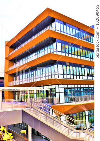 大阪府和泉市役所 102090455