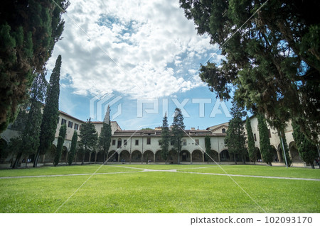 Interior court of Santa Maria Novella church. It is the first great basilica in Florence Interior court of Santa Maria Novella church. It is the first great basilica in Florence 102093170