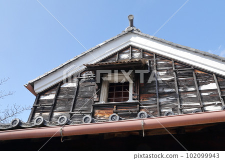 Traditional wooden Japanese house (former Ichikawa family residence, Nisshin City, Aichi Prefecture) 102099943