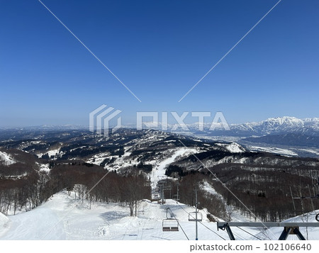 上越國際滑雪場斜坡風景 102106640