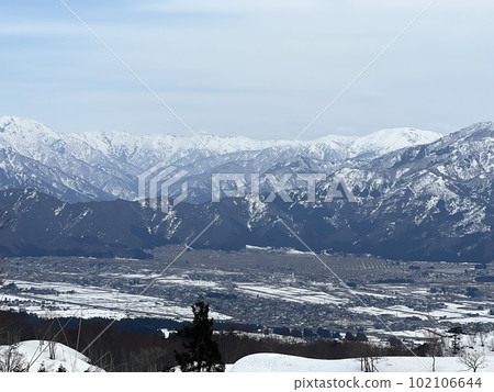 Joetsu Kokusai Ski Resort slope scenery 102106644