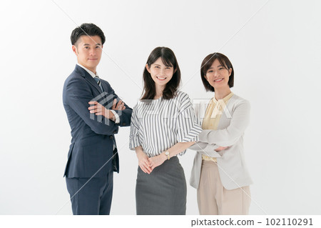 商務人士團隊男女 102110291