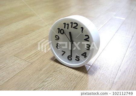 時鐘鬧鐘 102112749