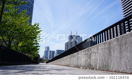 大阪市中之島的堂島河和長廊 大阪市中之島的堂島河和長廊 102116458