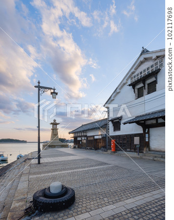 Hiroshima_Fukuyama Tomonoura fishing port sunset scenery 102117698
