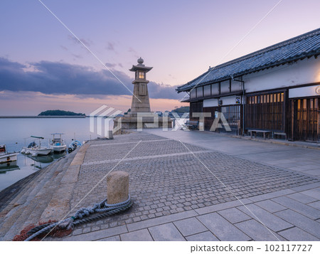 廣島_福山鞆之浦漁港日落風光 廣島_福山鞆之浦漁港日落風光 102117727