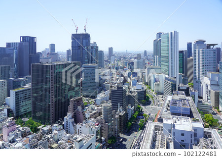 從大阪站前三號樓看到的大阪市區 從大阪站前三號樓看到的大阪市區 102122481
