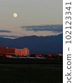 月亮和日落 102123341