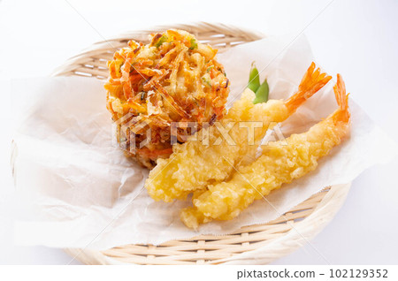 fried food on a tray fried food on a tray 102129352