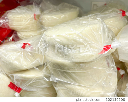 Chinese food store gyoza skin, unton skin 102130208