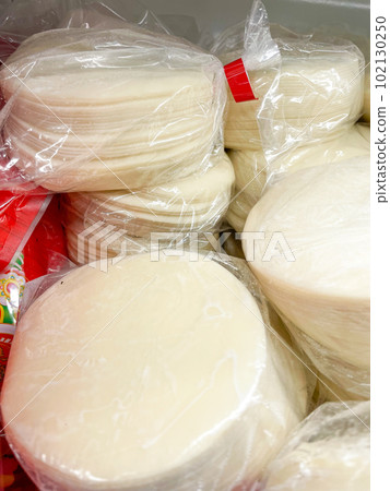 Chinese food store gyoza skin, unton skin 102130250