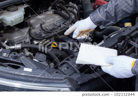 汽車機油檢查更換工作 102132844