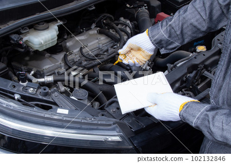 汽車機油檢查更換工作 102132846