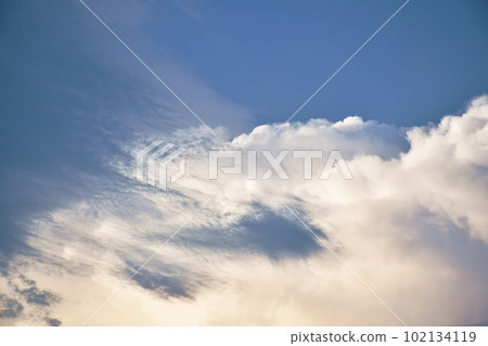 cloud spreading on bright sky in sunny day cloud spreading on bright sky in sunny day 102134119