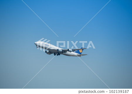 [漢莎航空飛機在京濱島翼公園起飛] 102139187