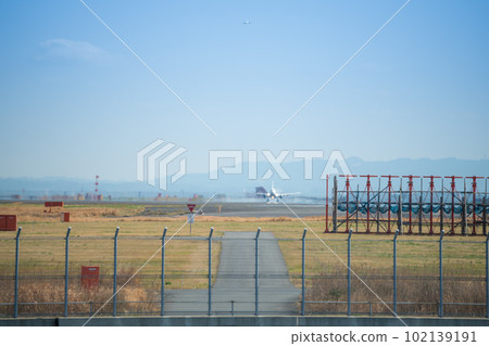 [從京濱島綠道公園看到的 16R 號跑道著陸] 102139191