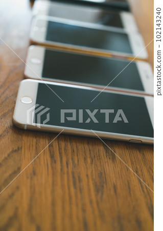 多個智能手機 102143240