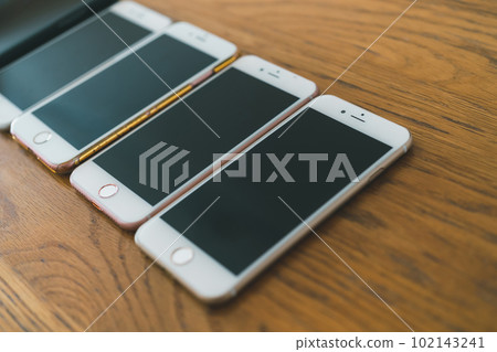 多個智能手機 102143241