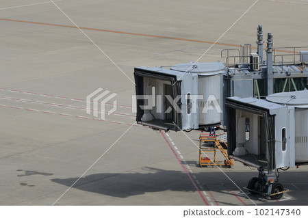 登機橋機場設施 102147340