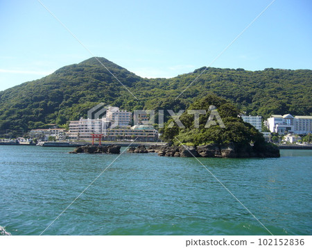 The sea of Shimoda, Shizuoka 102152836