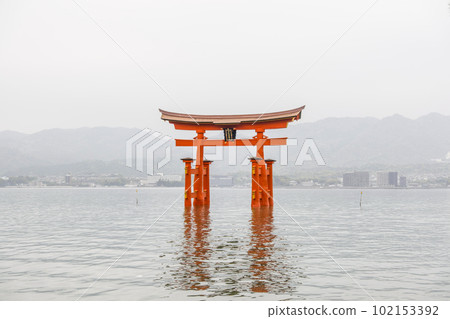 Itsukushima Shrine, Otorii (2023) Itsukushima Shrine, Otorii (2023) 102153392