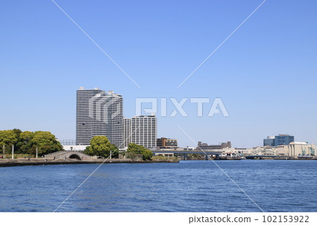 Landscape from Lincoln Park 102153922