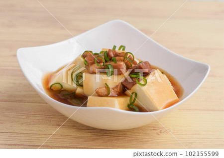 Ankake tofu with duck meat 102155599