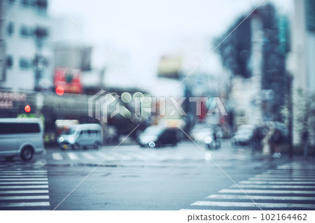 Driving on a rainy day Traffic image 102164462
