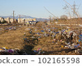 consequences of strong wind at the landfill 102165598