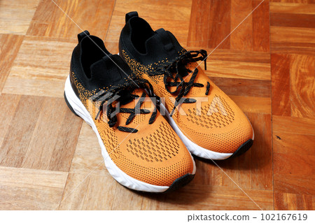 Shoes, shoes, running shoes, running, jogging, exercise, outer shoes, training Shoes, shoes, running shoes, running, jogging, exercise, outer shoes, training 102167619