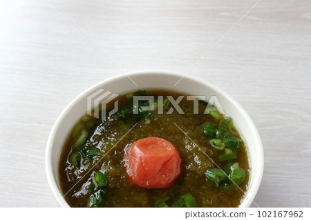 Tororo Kombu and Umeboshi Soup 102167962
