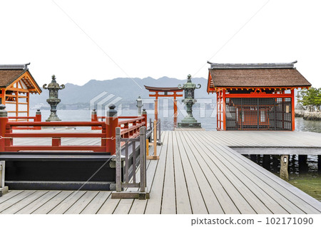 Itsukushima Shrine, Otorii seen from the Main Shrine Haraeden 102171090