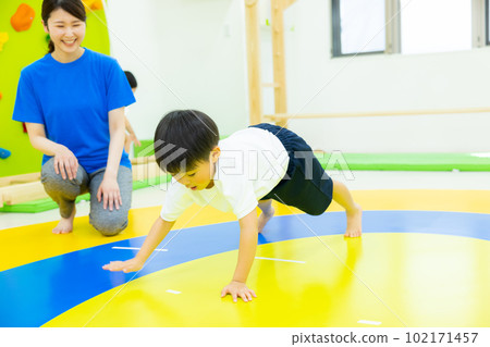 兒童體育課 102171457