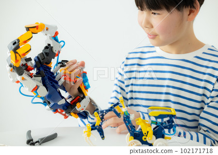 Kids plastic model 102171718