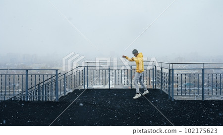 Man boxer training in the city, slow motion. High quality 4k footage 102175623