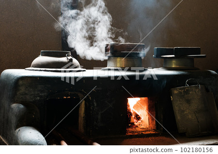 Furnace of an old private house 102180156