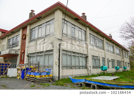 Kodaira Municipal Usutani Elementary School (Closed) Kodaira Municipal Usutani Elementary School (Closed) 102186434