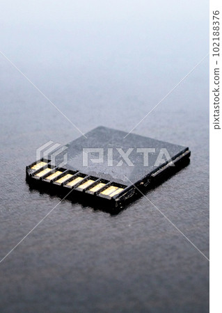 Card for flash card on wooden table Card for flash card on wooden table 102188376