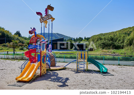 Oharanoike Park playground equipment 102194413