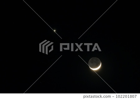 Hakushu Town, Hokuto City, Moon age 2.9 Venus approaching with thin moon Hakushu Town, Hokuto City, Moon age 2.9 Venus approaching with thin moon 102201807