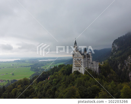 landscape view of the famous tourist attraction in the Bavarian Alps castle. landscape view of the famous tourist attraction in the Bavarian Alps castle. 102203266