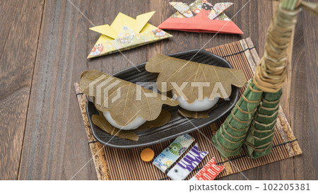 Chimaki和Kashiwamochi |端午節圖像 102205381