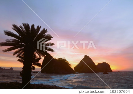 Sebama Beach Sotetsu and Sanshiro Island Sebama Beach Sotetsu and Sanshiro Island 102207604